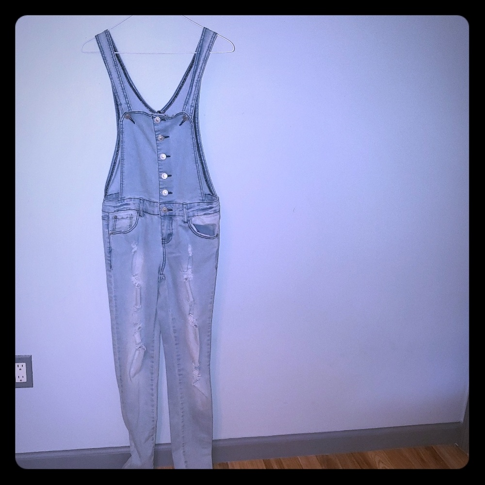 Rue21 light denim bibs